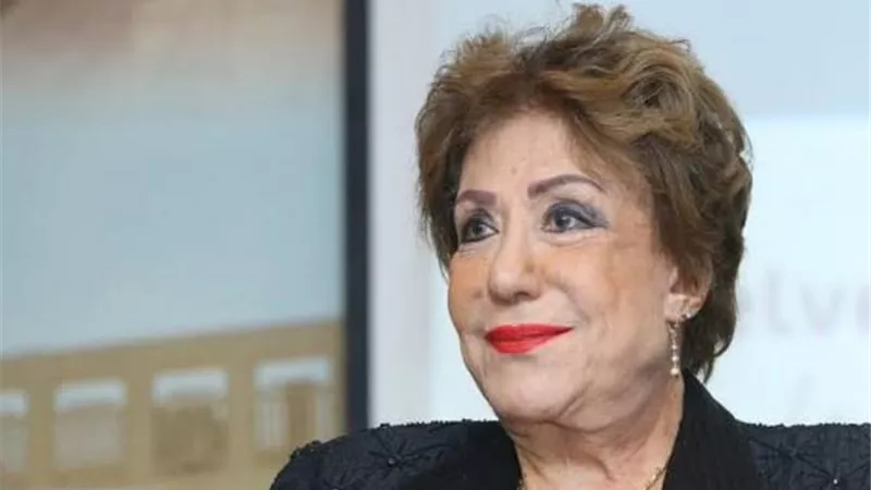 سميحة أيوب تكشف حقيقة إصابتها بفيروس كورونا