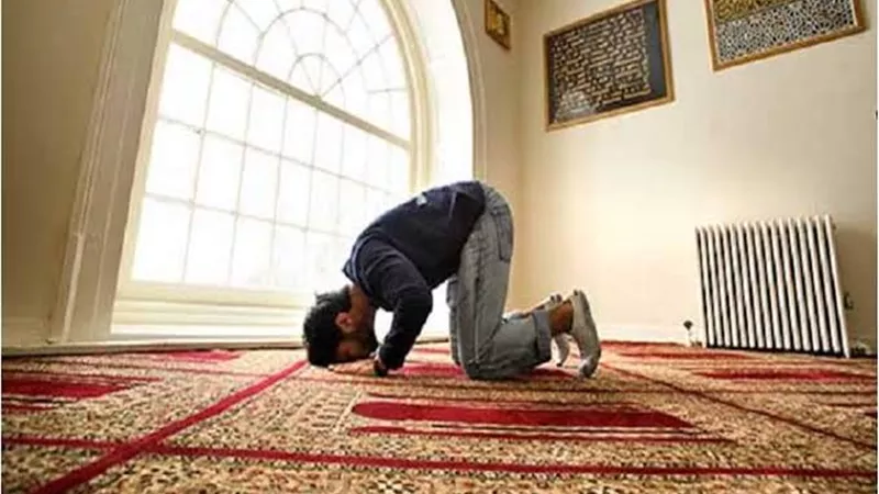 3 نصائح ذهبية للمحافظة على الصلاة وعدم تركها أبداً