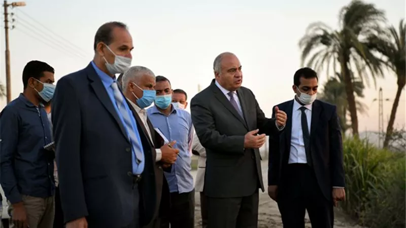 تطهير ٣ ترع بقرية نجع سعيد ٧٢ ساعة فى قنا.. بالصور