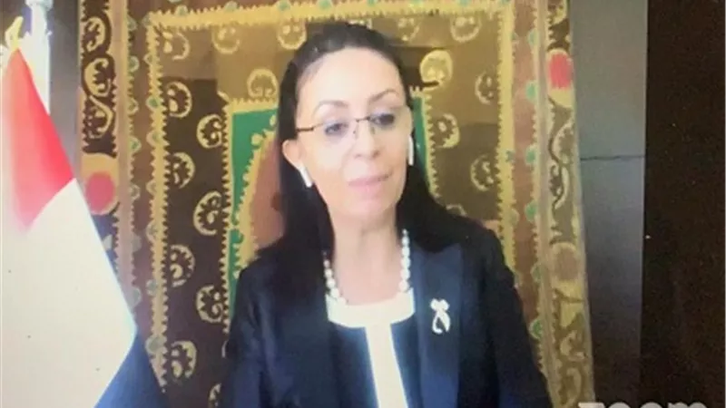 مايا مرسي: لابد من توفير بيئة آمنة للمرأة فى مجال العمل وتوافر الثقة من رائدات الأعمال