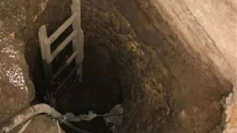 مصرع 4 أشخاص انهارت حفرة عليهم أثناء التنقيب عن الآثار