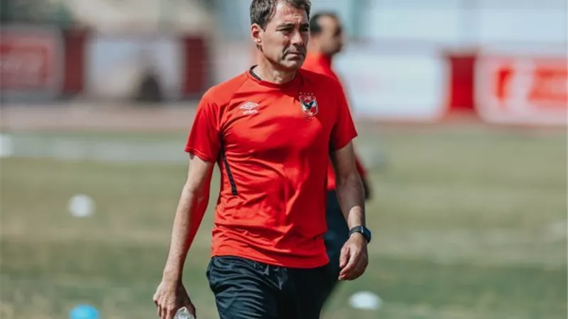 مدرب المنتخب الوطني السابق: تجديد عقد فايلر موسم واحد غير مرضي
