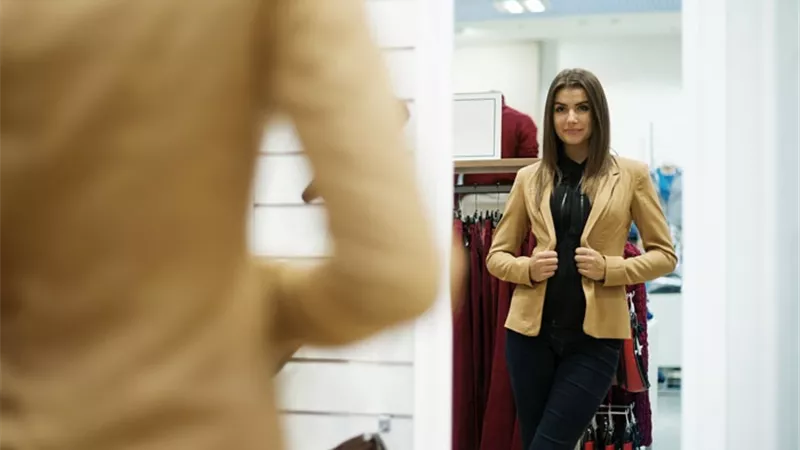 شعبة الملابس: إلغاء غرف القياس بالمحلات بسبب كورونا