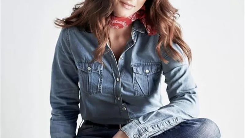 شاهد .. أحدث صورتين للفنانة اللبنانية نور عبر انستجرام