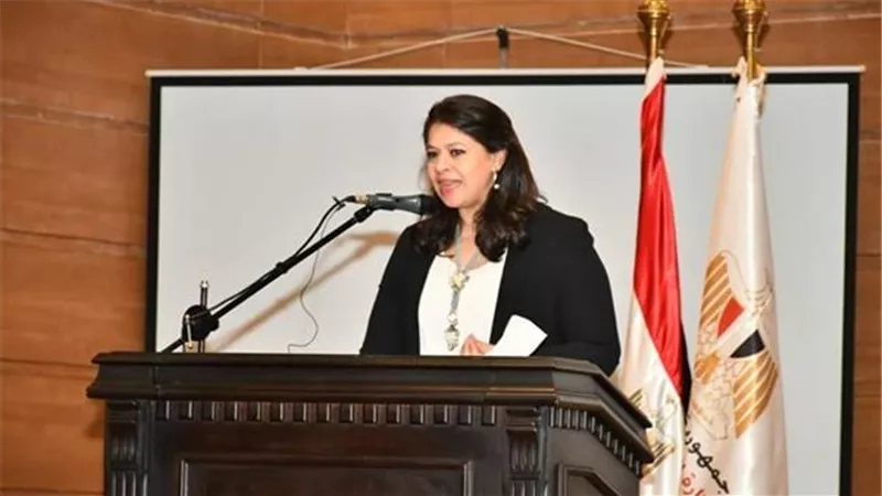 غادة خليل: وضع خريطة عن كيفية الاستفادة من ريادة الأعمال فى تحقيق التنمية الاقتصادية