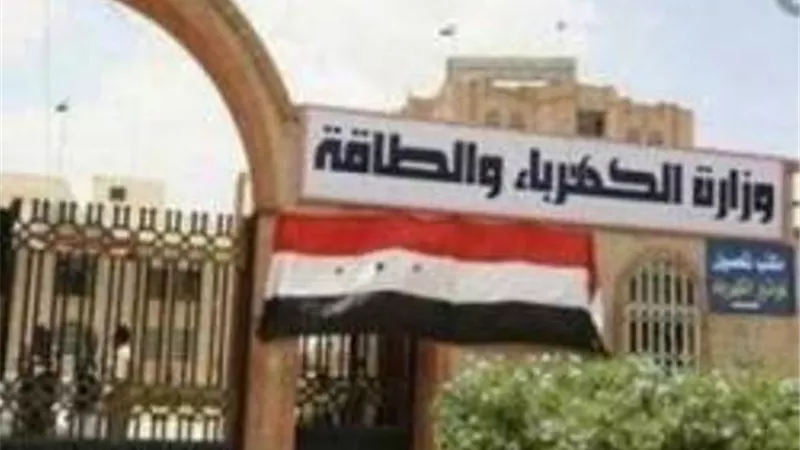 الكهرباء تبدأ تغذية 50 الف فدان بجبل الكامل وتشغيل محولات جمصة