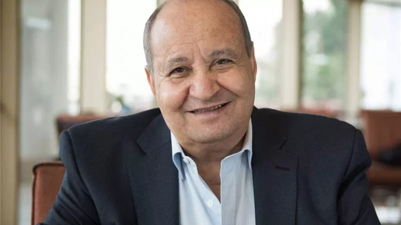 وحيد حامد يكشف أسرار من كواليس فيلم 