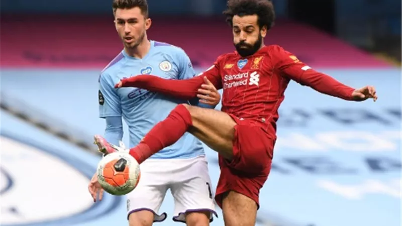 محمد صلاح يتبرع بـ 30 ألف جنيه إسترليني لبناء محطة إسعاف في نجريج لمواجهة كورونا