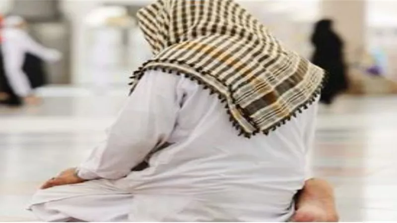 هل يجب المضمضة من الطعام حال تناوله بعد الوضوء