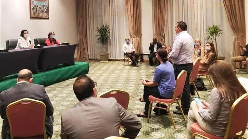 سميروشلبي تلتقيان مع وفد تسويق سياحي وعدد من السائحين من دولة أوكرانيا