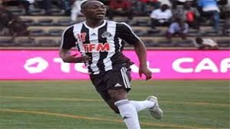 مفاوضات جديدة مع موليكا تهدد ثلاثى الاهلى الاجانب