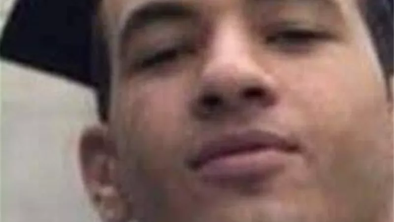 أحمد بسام زكى .. المتحرش تريند على تويتر.. الجامعة الأمريكية تنفى أنه طالب بها