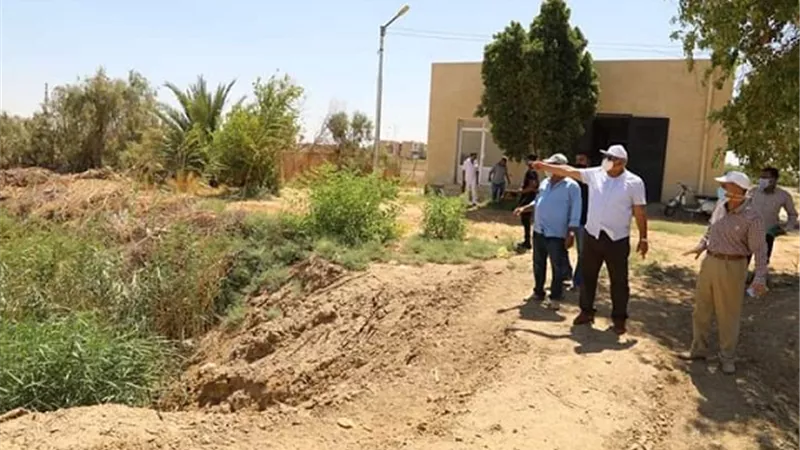 محافظ الوادى الجديد إنشاء بركة تجميع لحل أزمة الصرف الزراعي بالخارجة