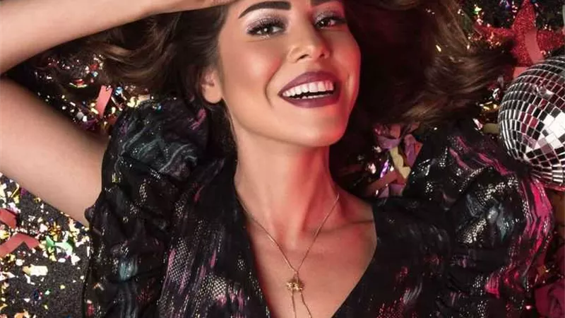 بالفيديو والصور.. بانه تقدم جرعة تفاؤل راقصة في أغنيتها المصرية 