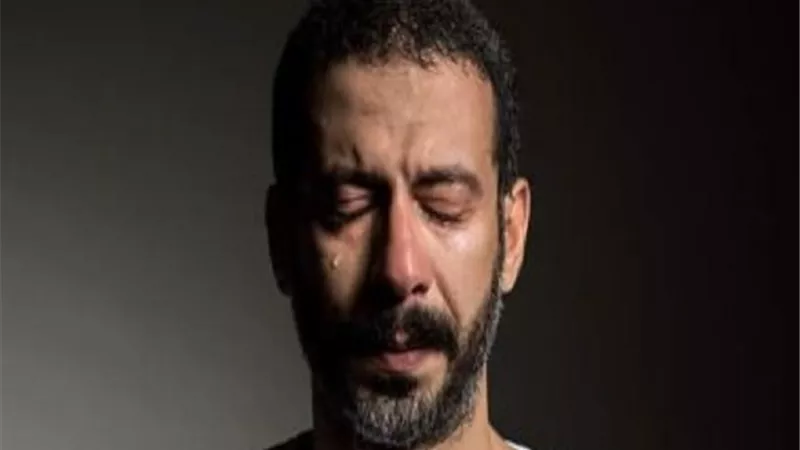 محمد فراج يحيى ذكرى رحيل والدته بكلمات مؤثرة.. 