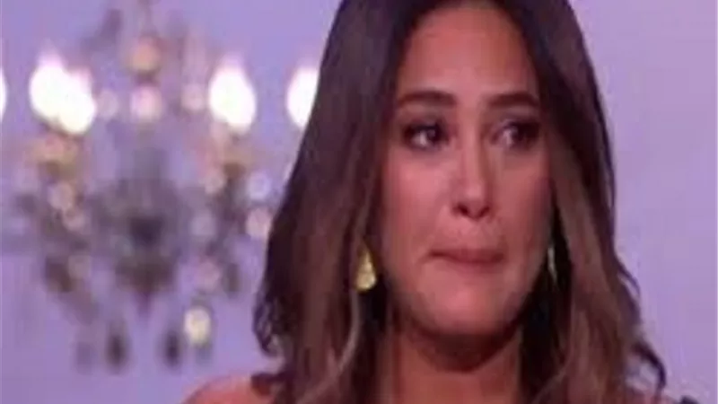 رسالة صادمة من هند صبرى.. 