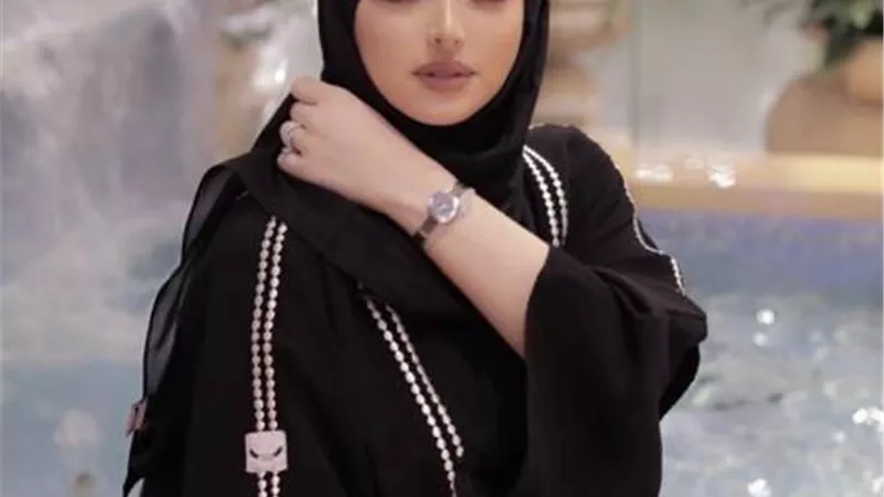 الإعلامية العراقية حنين النقدي: حصلت على شهادتي من القاهرة وأتابع كل ما هو جديد في تقديم البرامج