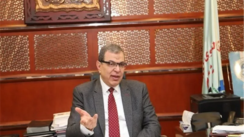 وصول 8 رحلات طيران تقل 1470 عاملاً مصرياً من العالقين بالكويت..اليوم