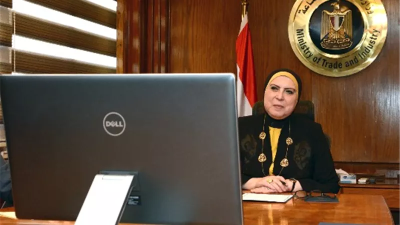 الصناعة: وقف استيراد اي منتج له مثيل محلي لدعم الصناعة الوطنية