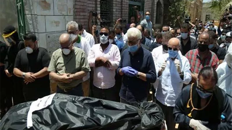 40 صورة من جنازة سمراء القاهرة رجاء الجداوى