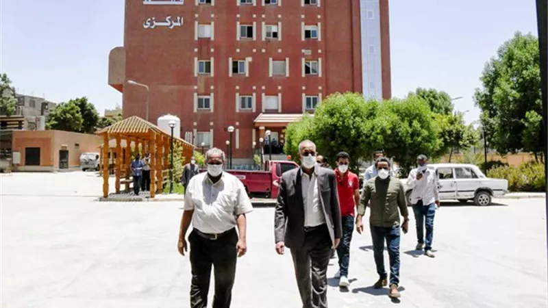 تعافى١٤حالة مصابة بكورونا المستجد من مستشفى قفط التعليمى.. بالصور