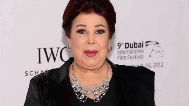 42 يوما على فراش المرض.. رحلة الفنانة رجاء الجداوى مع فيروس كورونا من الإصابة حتى الوفاة