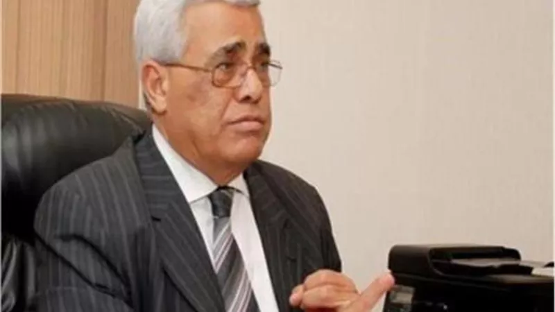 التحفظ على أموال حسن نافعة بالبنك الأهلى والتأجيل لجلسة 5 سبتمبر