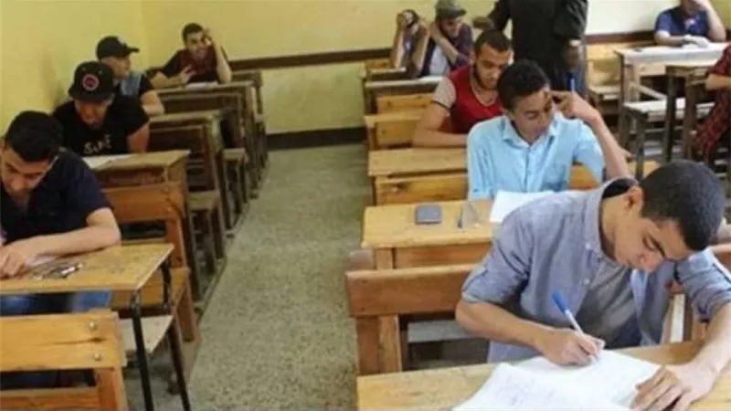 التعليم تعلن عن مواصفات ورقة امتحان مادة الفيزياء المقرر انعقاده بعد غدا