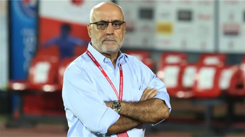 فينجادا يكشف سر الخلاف مع حسام حسن بعد توليه المسئولية الفنية للزمالك