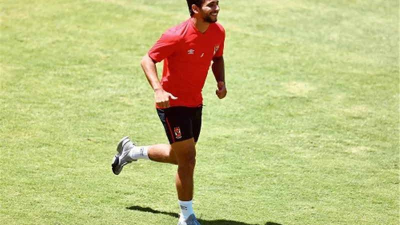 محمد محمود يستكمل البرنامج التأهيلي