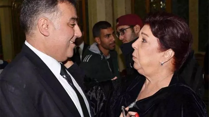 تامر حبيب : أمي التانية ماتت النهارده.. ورجاء الجداوي كانت الساحرة الطيبة في حياة كل الناس
