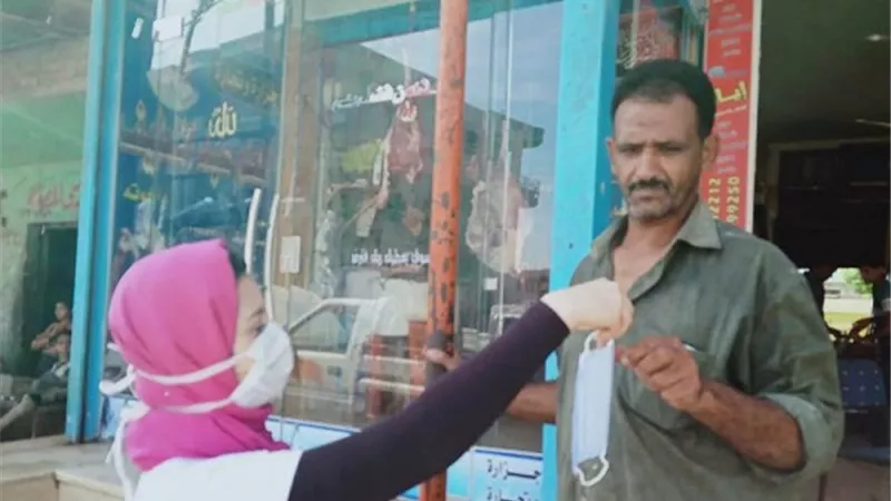 توزيع 12 الف كمامة مجانا بالشرقية
