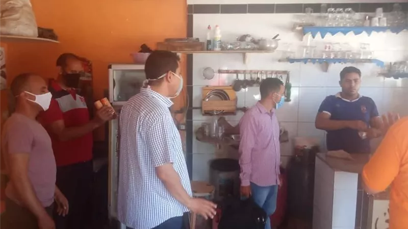 محافظ كفرالشيخ يوجه باستمرار الحملات المكبرة للتفتيش على المحلات والمخابز والأسواق العامة