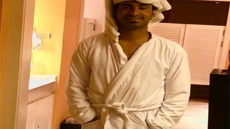 على ربيع يداعب جمهوره بصورة جديدة عبر انستجرام
