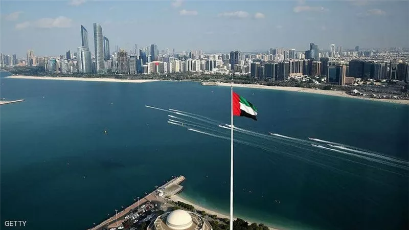بعد هونج كونج.. فوربس ترجح تحول الإمارات لمركز آسيا المالي