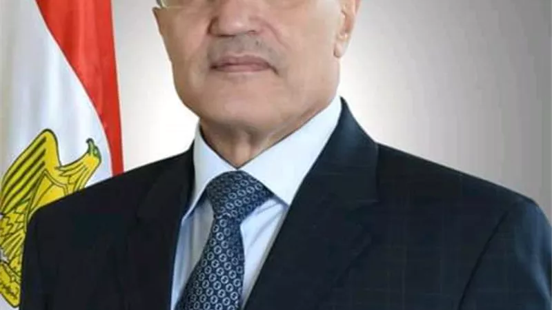 رئيس جامعة كفرالشيخ ينعي الفريق محمد العصار