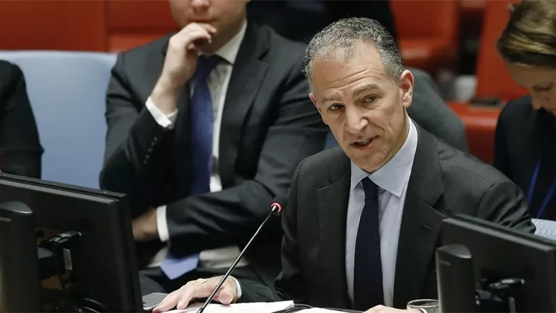السفير الأمريكي بالقاهرة عن وقف التأشيرات: المرضى والطلاب والمسافرين عليهم الاتصال بالقسم القنصلي