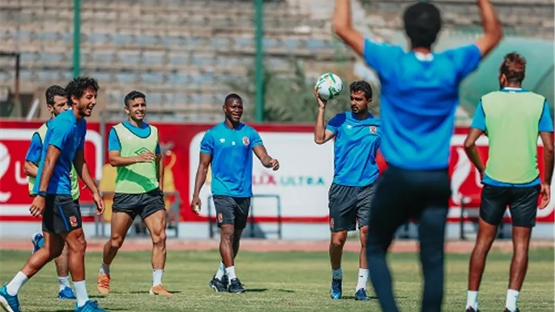 سيزا يجتمع بلاعبى الاهلى.. ويانكون يقود تدريبات قوية للحراس
