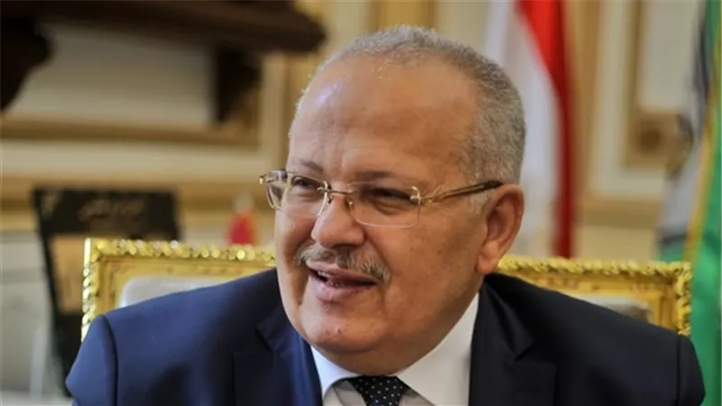 الخشت يشيد بعمدة طوكيو خريجة كلية الآداب جامعة القاهرة