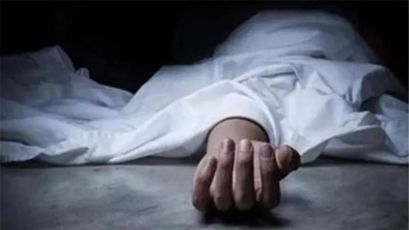لم يفى بوعد الزواج ..فخنقته بقطعة قماش أودت بحياته