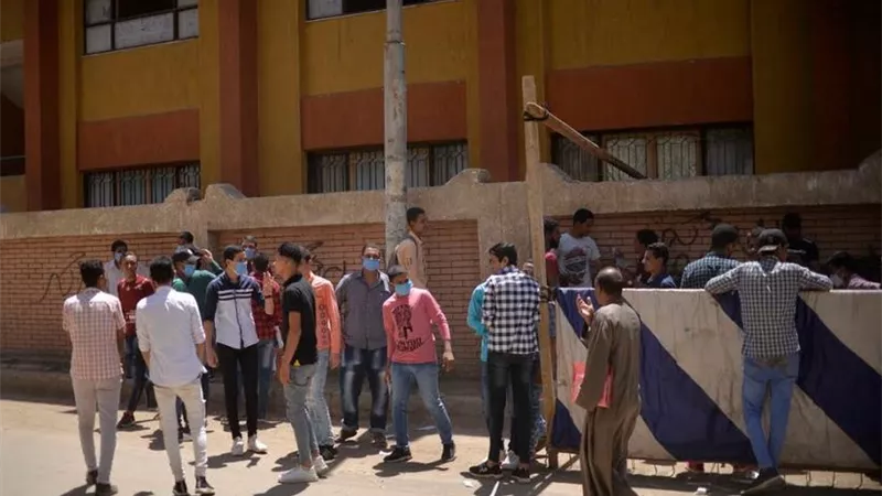 شكاوى من صعوبة امتحان الفيزياء بالأقصر وعدم كفاية الوقت