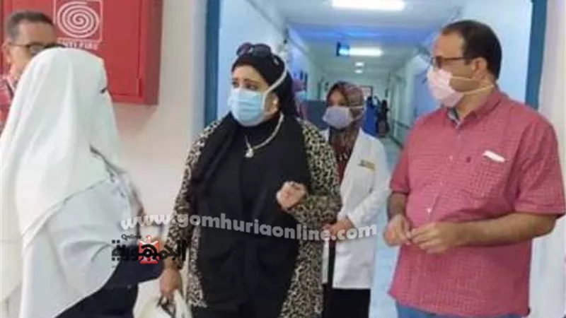 وكيل مديرية الصحة بالمنوفية تتابع التجهيزات النهائية للعناية المركزة بحميات منوف