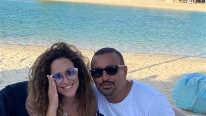 شيرى عادل تشارك جمهورها إطلالة مبهجة برفقة السقا