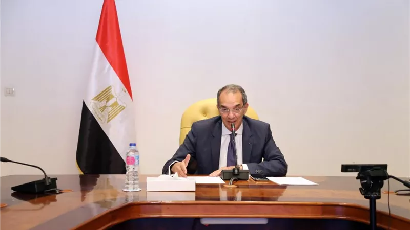 إطلاق مدرسة WE التطبيقية للاتصالات وتكنولوجيا المعلومات.. صور
