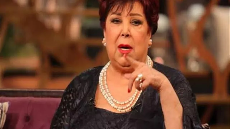 طول عمرها ست شاطرة.. صورة نادرة للفنانة رجاء الجداوي فى المطبخ