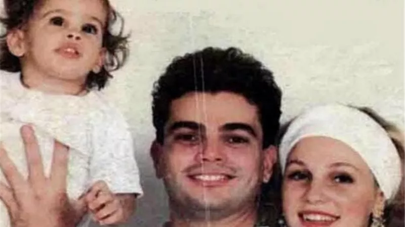 قصة فشل علاقة عمرو دياب وشيرين رضا التى تسببت فى انفصالهما بعد 3سنوات زواج