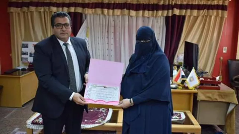 مدير تعليم جنوب سيناء يكرم توجيه التربية الاجتماعية