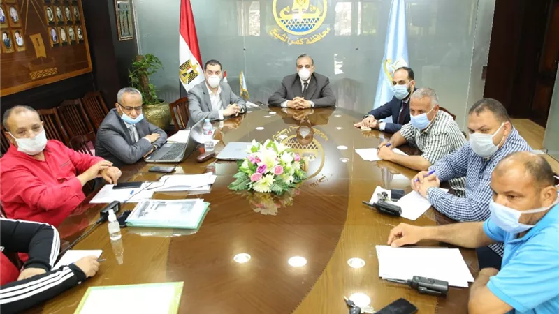 محافظ كفرالشيخ يناقش الموقف النهائي لإنشاء مصانع تدوير المخلفات الصلبة بالمحافظة