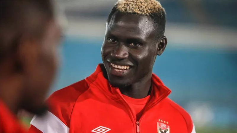 الأهلى يفتح تحقيقًا مع أليو بادجى بشأن واقعة الشيخ زايد
