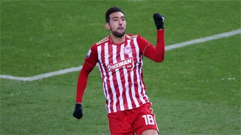 الدورى اليونانى.. كوكا يقود أوليمبياكس للفوز على أريس برباعية